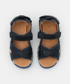 Am billigsten 🎁 Froddo Kinder KARLO Riemensandalette Dark Blue 😍 9 Am billigsten 🎁 Froddo Kinder KARLO Riemensandalette Dark Blue 😍 -Angebote Froddo Store 1ff49db1b4db46dcbdabf21b7bf3586f