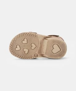 Top 10 ⭐ Froddo Kinder CHILDREN'S 🩴 SANDALS HEARTS CARLINA Riemensandalette Brown 🎁 -Angebote Froddo Store 26cda33e558c47a1a57f2bd5766374de