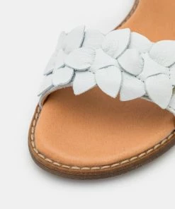 Am billigsten 💯 Froddo CHILDREN'S FLOWERS Riemensandalette White Kinder 🤩 11 Am billigsten 💯 Froddo CHILDREN'S FLOWERS Riemensandalette White Kinder 🤩 -Angebote Froddo Store 877d0d3cbb254a0b809354b78477452d