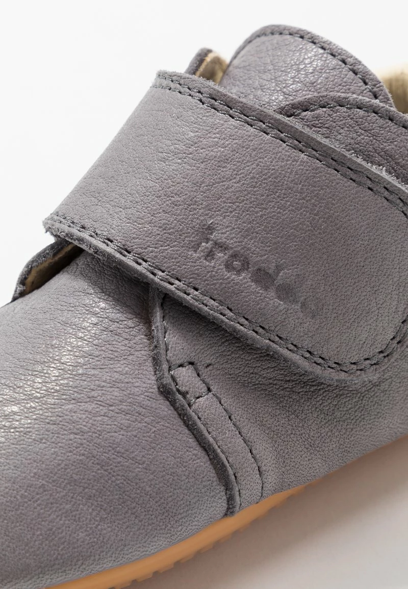 Billig 🎉 Froddo NATUREE CLASSIC MEDIUM FIT UNISEX Krabbelschuh Dark Grey 🎉 3 Billig 🎉 Froddo NATUREE CLASSIC MEDIUM FIT UNISEX Krabbelschuh Dark Grey 🎉 – Bild 3