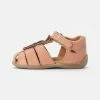 Bestes Angebot ⭐ Froddo CHILDREN'S 🩴 SANDALS CLOSED BUTTERFLY CARTE Riemensandalette Nude Kinder 🧨 12 Bestes Angebot ⭐ Froddo CHILDREN'S 🩴 SANDALS CLOSED BUTTERFLY CARTE Riemensandalette Nude Kinder 🧨 -Angebote Froddo Store a196c7df2f3f47b78611ecc9241f3ae8