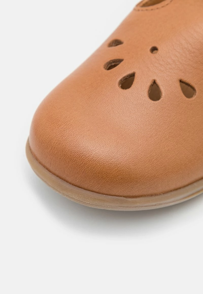 Besorgen 🧨 Froddo Kinder CHILDREN'S 👟 SHOES SHINY MINI GIGI T BAR Riemchenballerina Brown 🧨 6 Besorgen 🧨 Froddo Kinder CHILDREN'S 👟 SHOES SHINY MINI GIGI T BAR Riemchenballerina Brown 🧨 – Bild 6