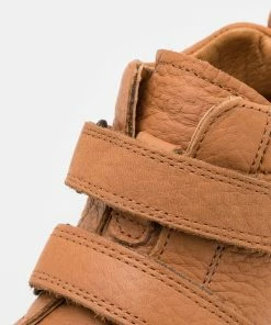 Großhandel 🔥 Froddo BAREFOOT CHILDREN'S ANKLE 🥾 BOOTS UNISEX Stiefelette Cognac 🛒 -Angebote Froddo Store e7a9063a30334279b9de65cf1cf08719